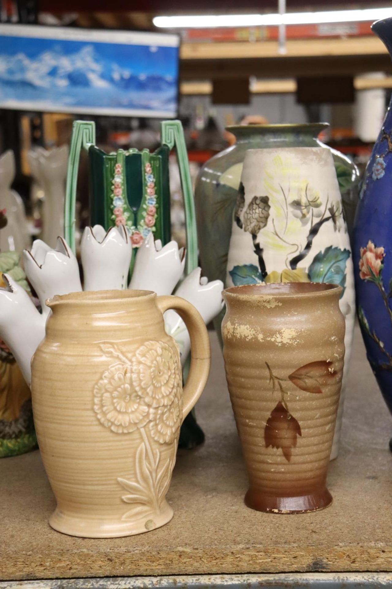SEVEN LARGE AND SMALLER VASES AND JUGS - Image 3 of 6