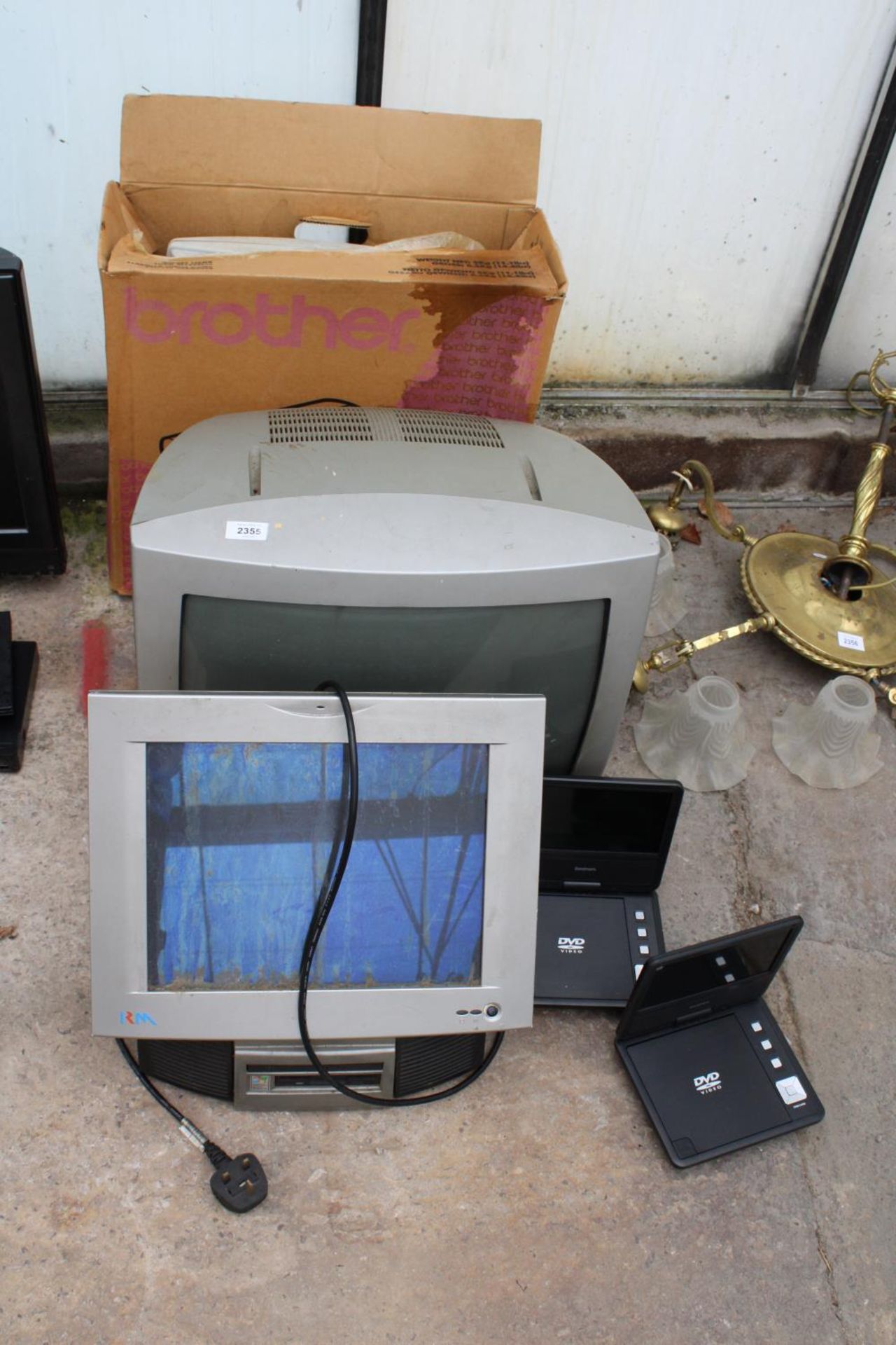 AN ASSORTMENT OF ITEMS TO INCLUDE PORTABLE DVD PLAYERS, A TELEVISION AND A COMPUTER MONITOR ETC