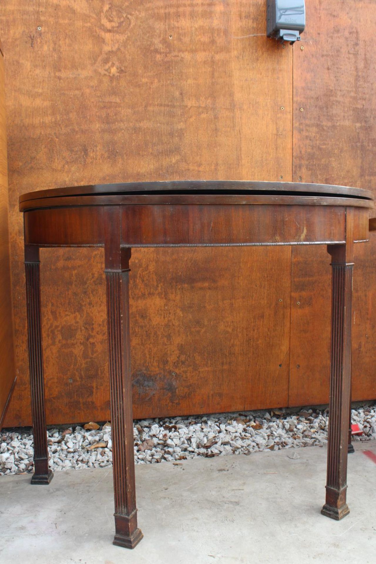 A 19TH CENTURY STYLE FOLD OVER GAMES TABLE ON FLUTED LEGS, 36" WIDE - Image 2 of 3