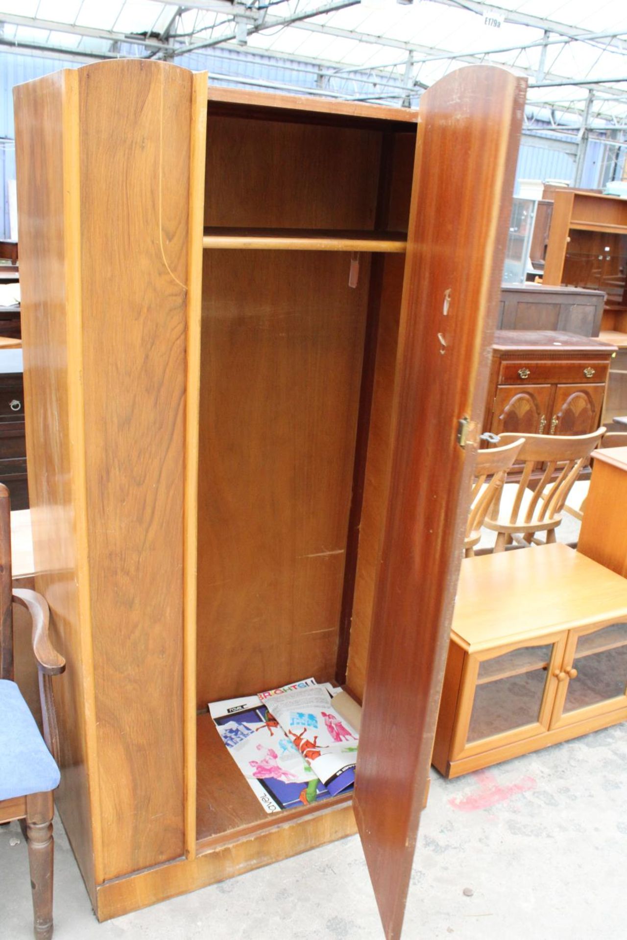 A MID TWENTIETH CENTURY WALNUT SINGLE DOOR WARDROBE - Image 2 of 2