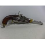 A GOOD QUALITY NON FIRING MODEL DISPLAY POTSDAM PERCUSSION CAP PISTOL , 20CM BARREL, LENGTH 39CM