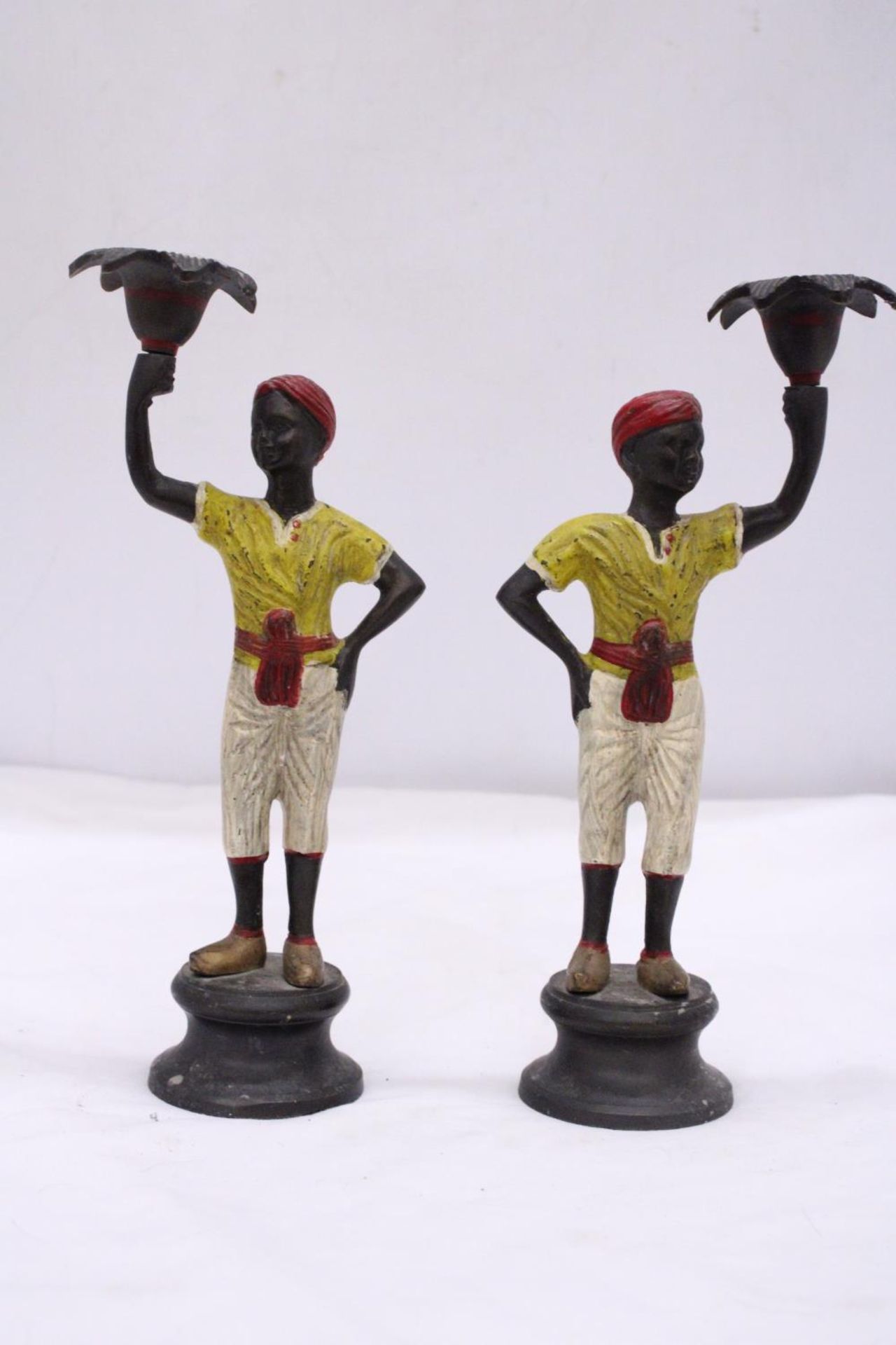 A PAIR OF 19TH CENTURY AUSTRIAN COLD PAINTED BRONZE BLACK A MOOR BOYS CANDLESTICKS - Image 2 of 5