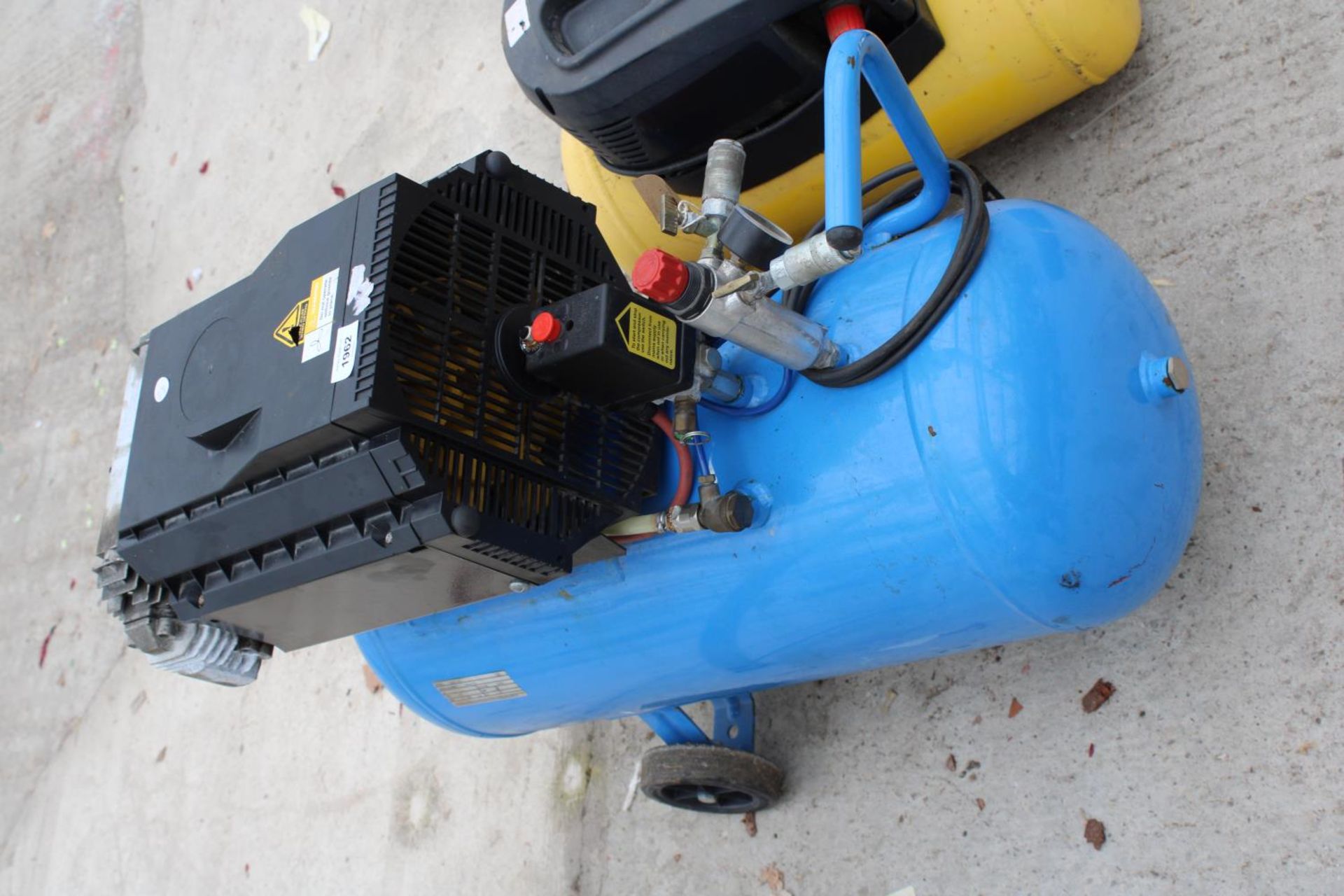 AN AIRMATE TIGER 15/55 TURBO AIR COMPRESSOR