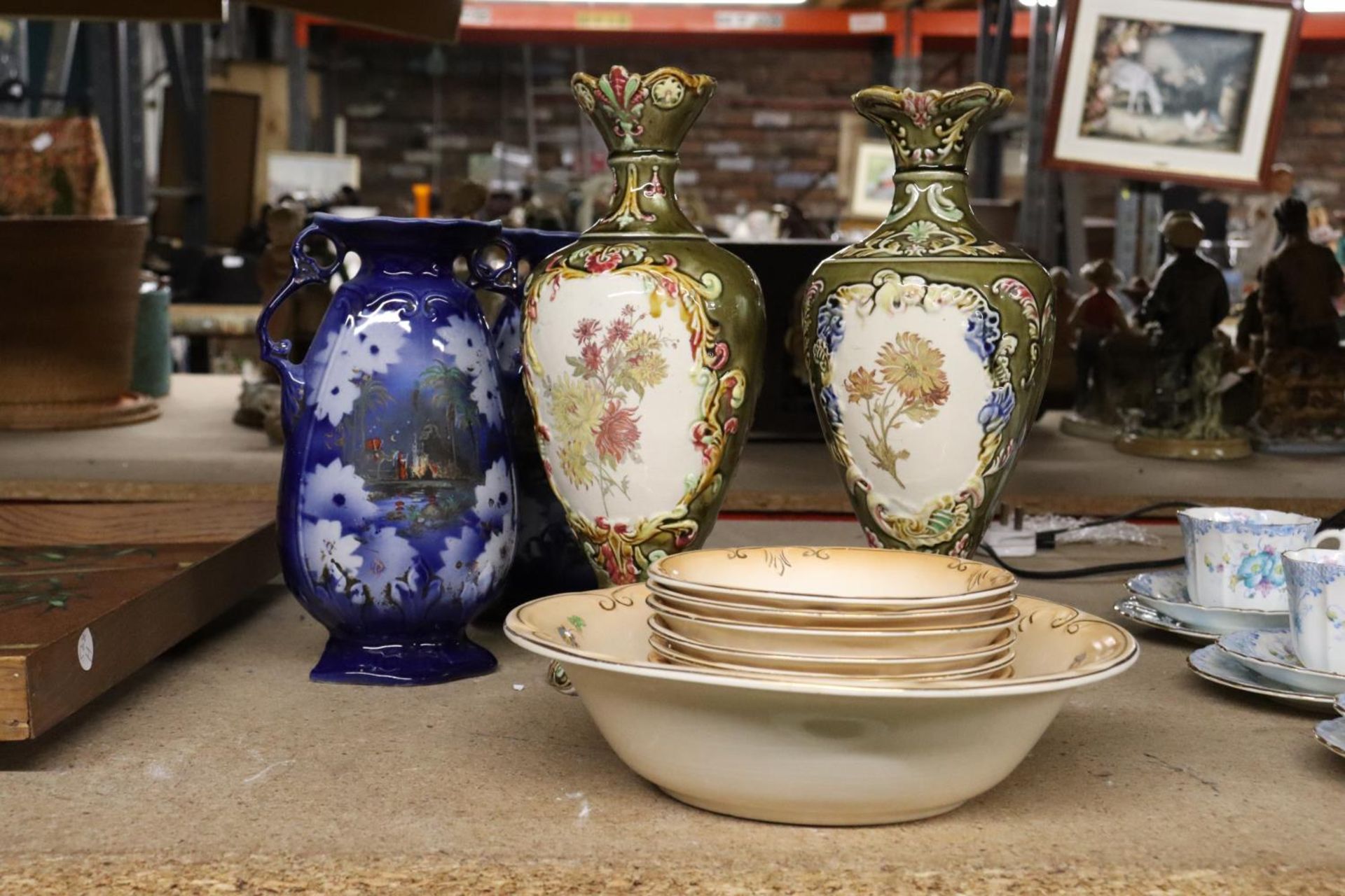 TWO PAIRS OF VICTORIAN VASES ( ONE A/F ), PLUS ONE LARGE AND SIX SMALLER CROWN DEVON FEILDINGS BOWLS