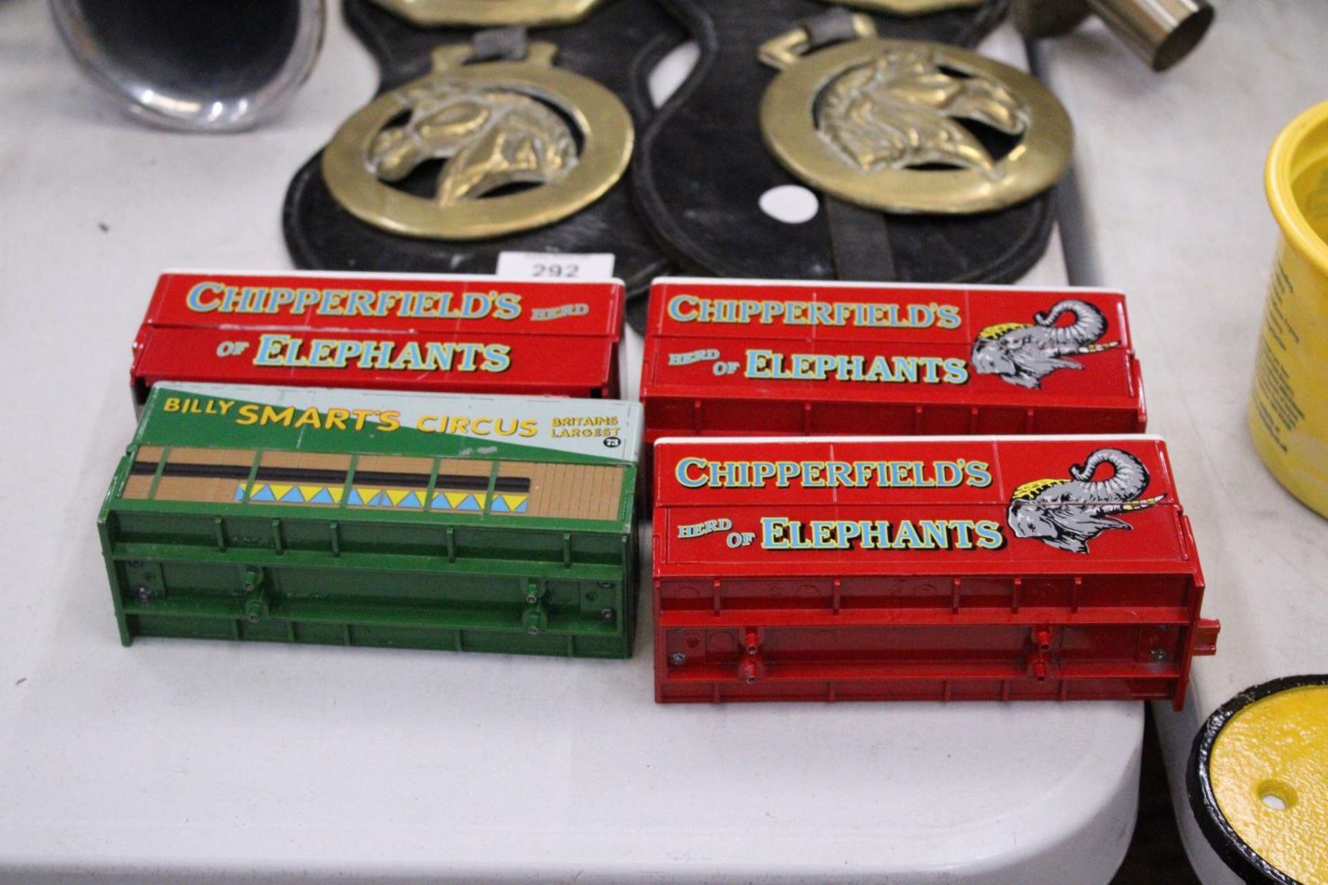 FOUR TOY METAL BILLY SMARTS AND CHIPPERFIELDS CIRCUS CONTAINERS - Image 4 of 5