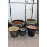 AN ASSORTMENT OF BLUE AND GREEN GLAZED GARDEN POTS