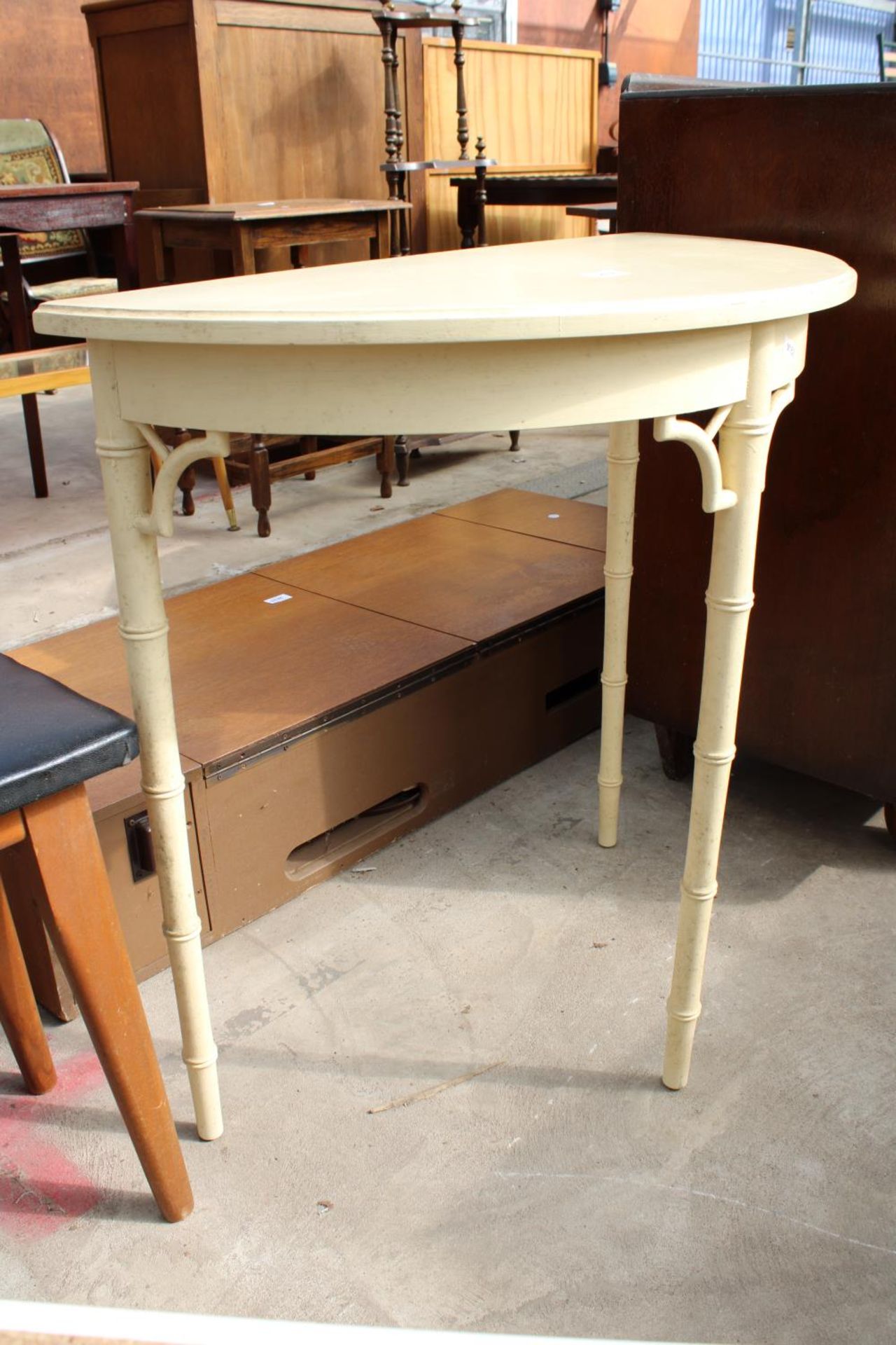 A MODERN WHITE PAINTED DEMI-LUNE HALL TABLE AND THREE STOOLS - Image 3 of 4