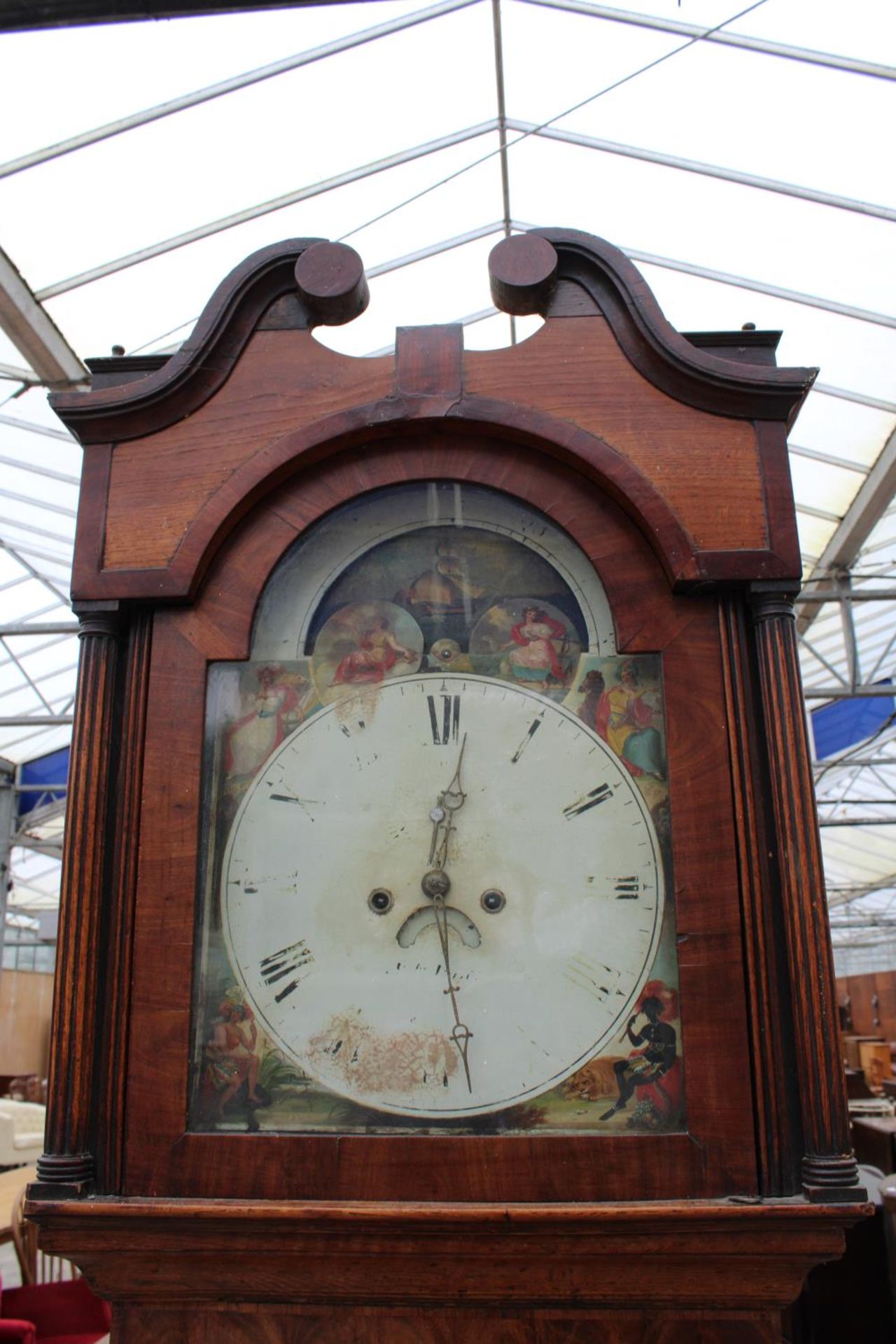 A 19TH CENTURY OAK AND MAHOGANY INLAID EIGHT DAY LONG CASE CLOCK WITH PAINTED ENAMEL DIAL - Image 3 of 12