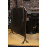 A COPPER ARTS AND CRAFTS STYLE FIREGUARD