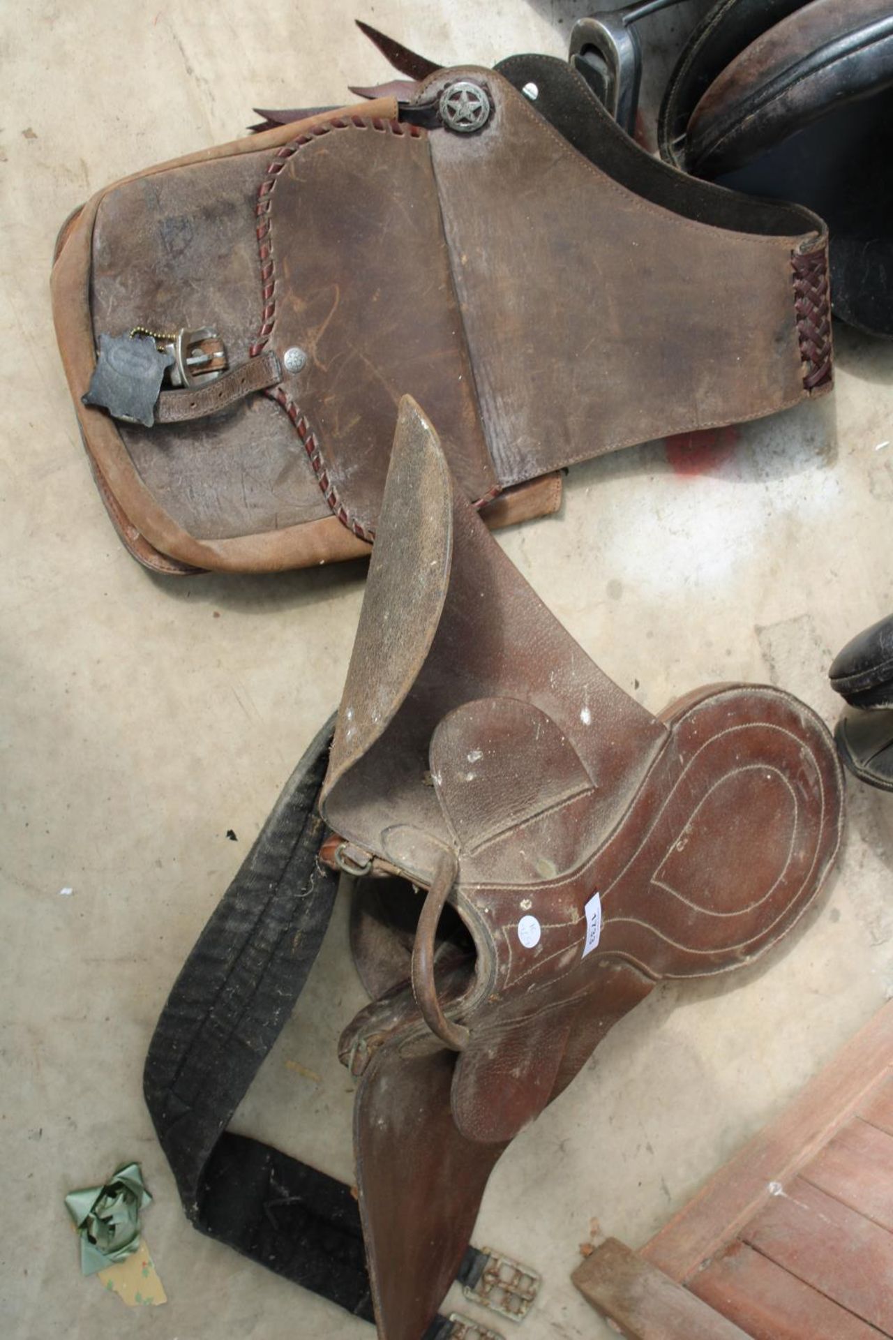 A STUBBEN HORSE SADDLE, A FURTHER PONY SADDLE AND A CARRY SADDLE BAG - Image 2 of 3
