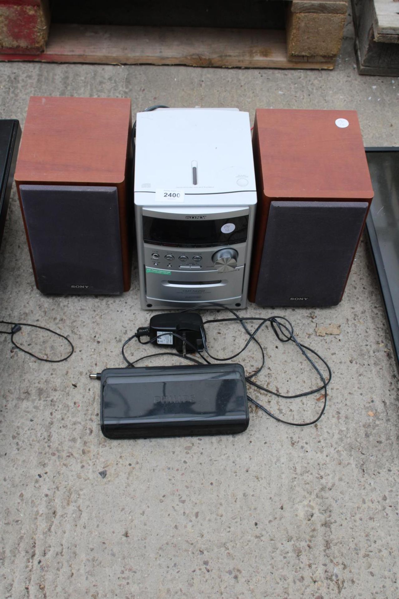 A SONY STEREO SYSTEM WITH TWO SPEAKERS