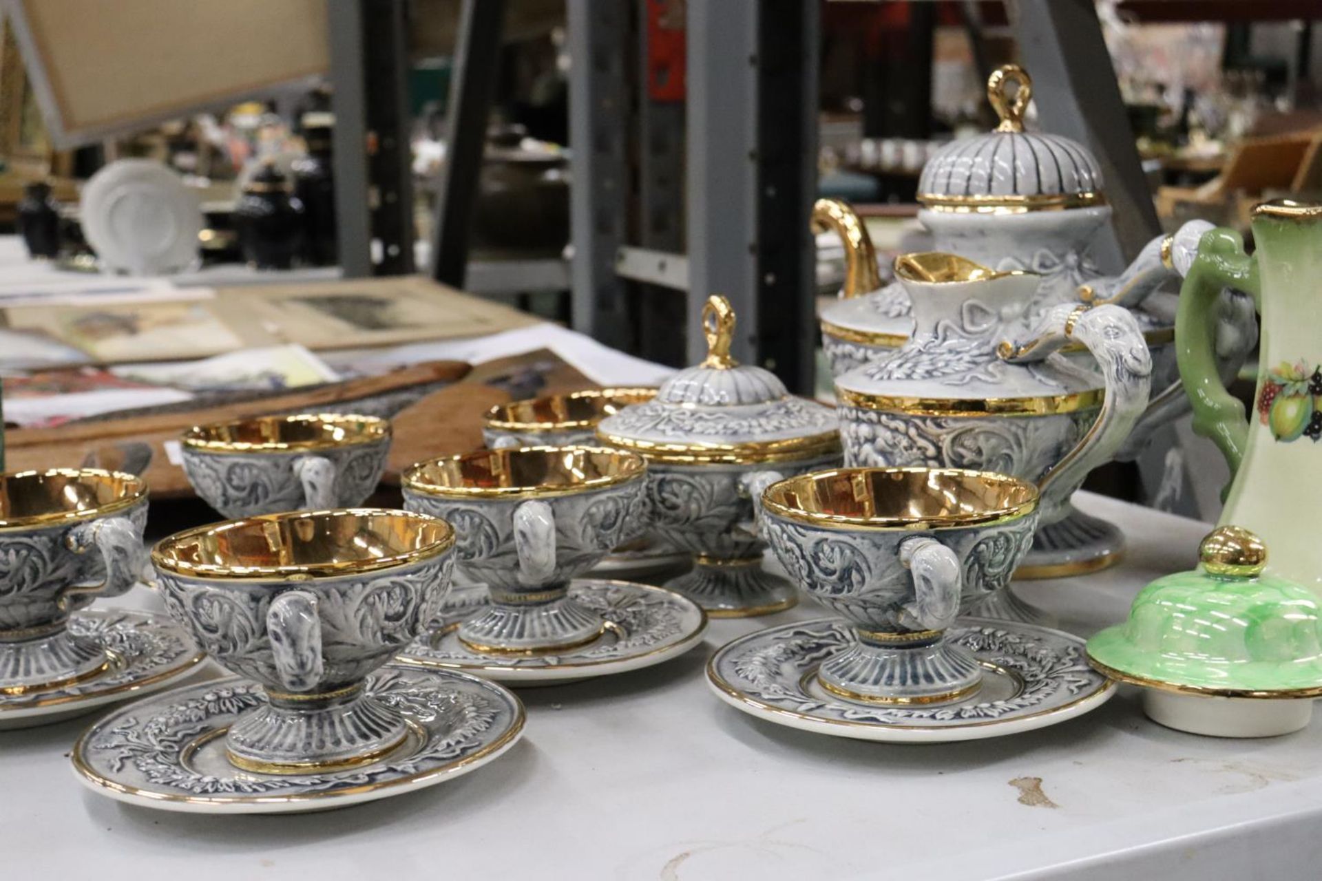 A R.CAPODIMONTE COFFEE SERVICE TO INCLUDE SIX CUPS AND SAUCERS, LARGE COFFEE POT, JUG AND SUGAR BOWL - Image 5 of 6