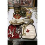 A MIXED LOT TO INCLUDE TWO LARGE BRASS KEYS, A QUANTITY OF FLATWARE, A CABINET PLATE PLUS SHIP IN