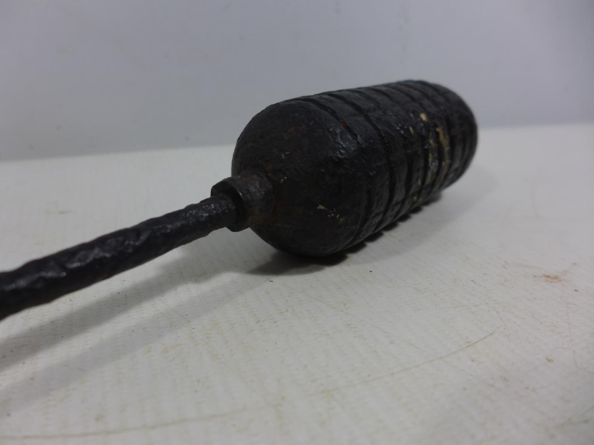 AN IMPERIAL GERMAN WORLD WAR I INERT RIFLE GRENADE LENGTH 57CM - Image 3 of 4