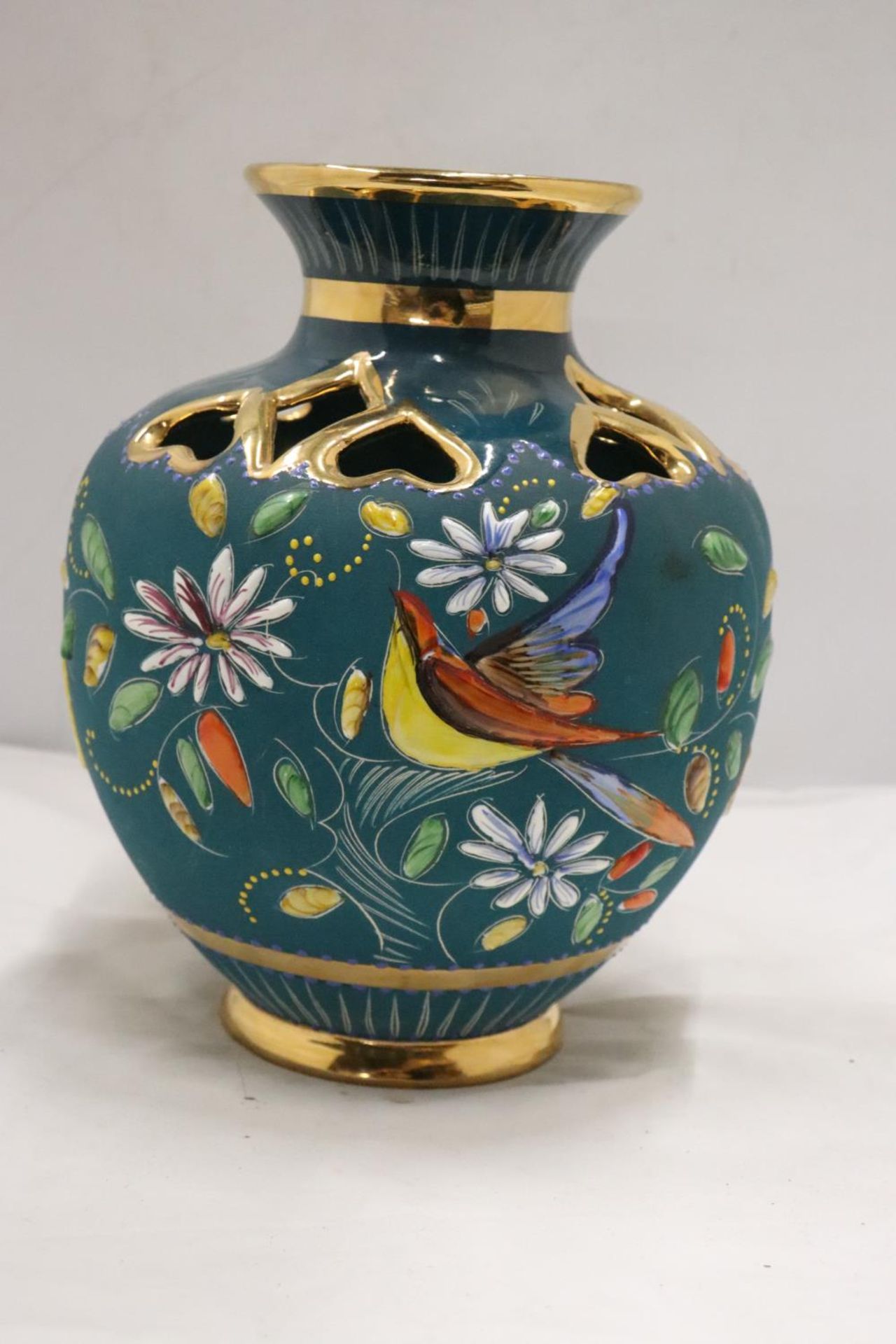 A CONTINENTAL TEAL BLUE VASE WITH THE MARK HB, QUAREGNON, BELGIUM TO THE BASE - Image 2 of 6