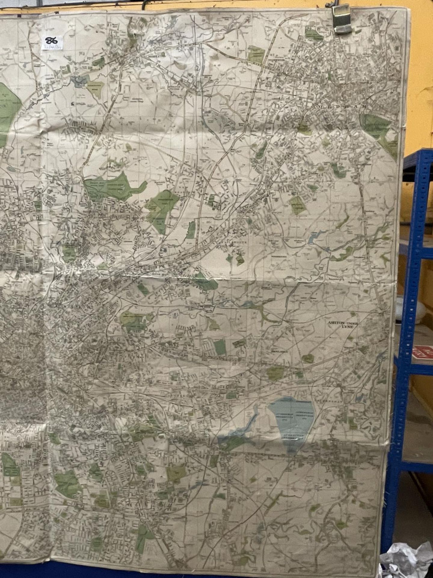 A LARGE VINTAGE MAP OF MANCHESTER AND THE SURROUNDING AREA - Image 2 of 4