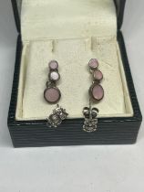 TWO PAIRS OF SILVER EARRINGS IN A PRESENTATION BOX