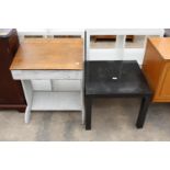 A MID TWENTIETH CENTURY CHILDS DESK AND BLACK LAMP TABLE