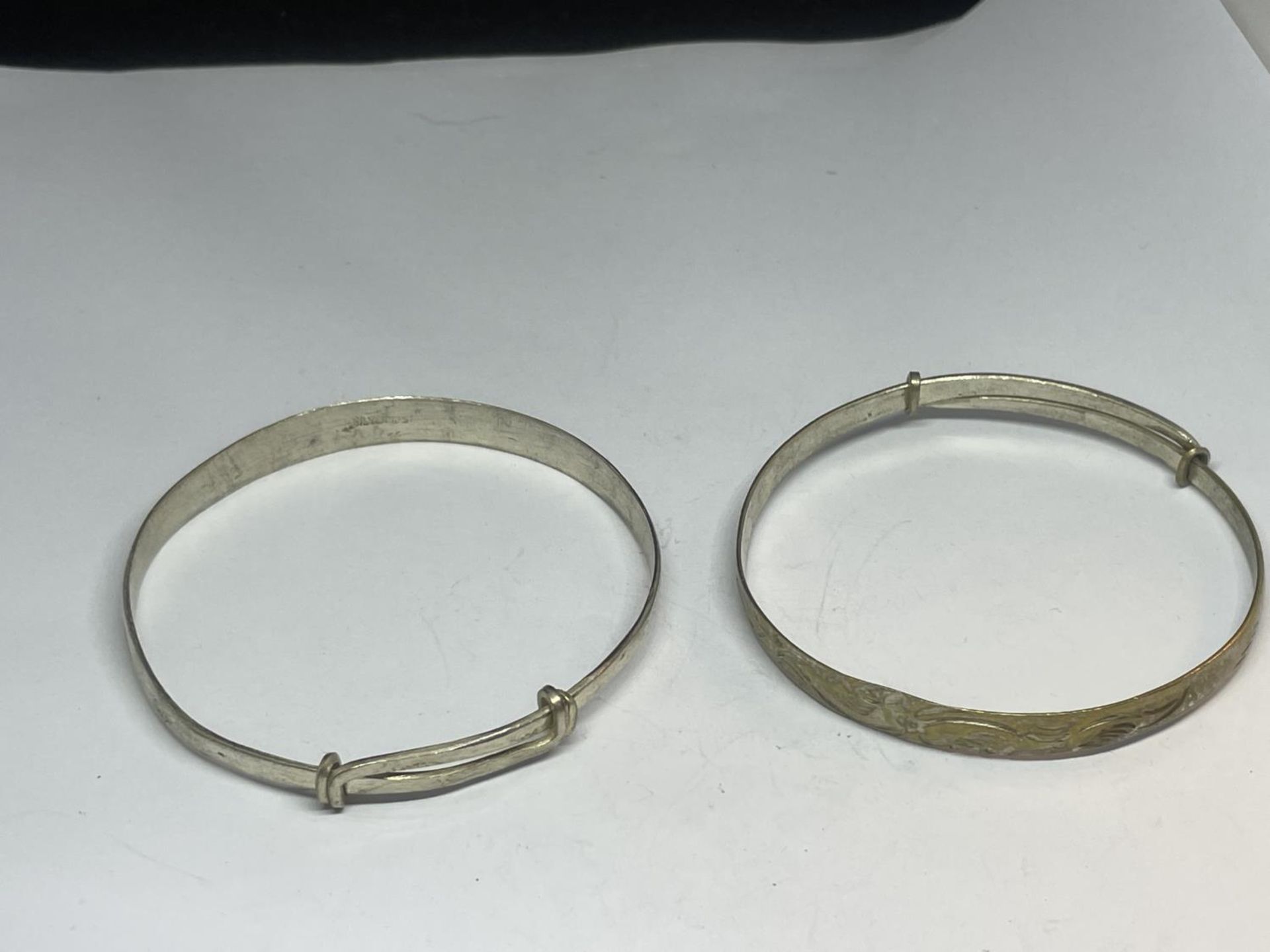 THREE SILVER BANGLES - Image 2 of 3