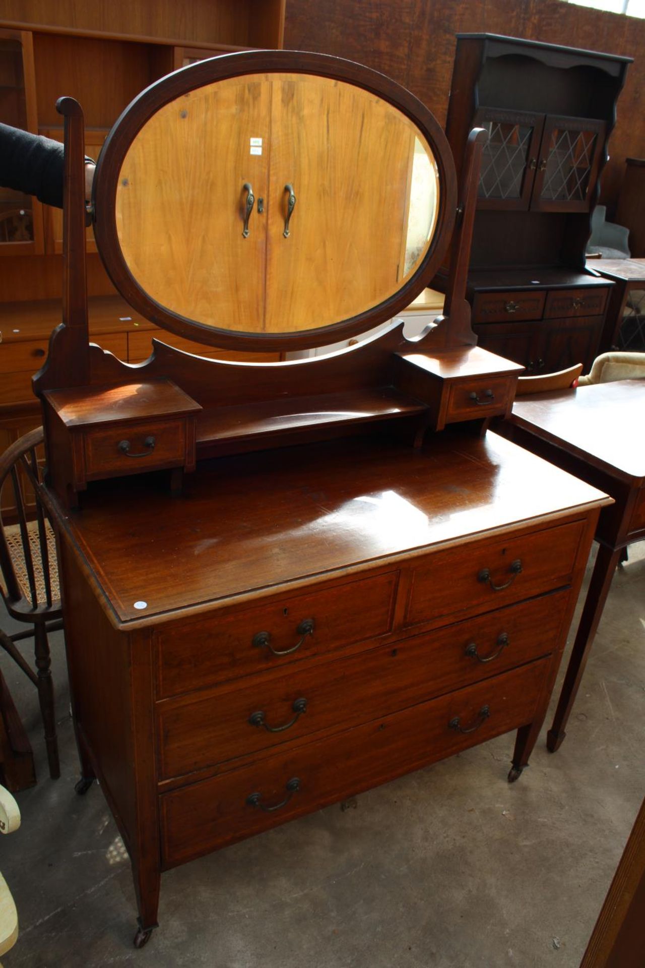 AN EDWARDIAN MAHOGANY AND INLAID DRESSING CHEST, 42" WIDE