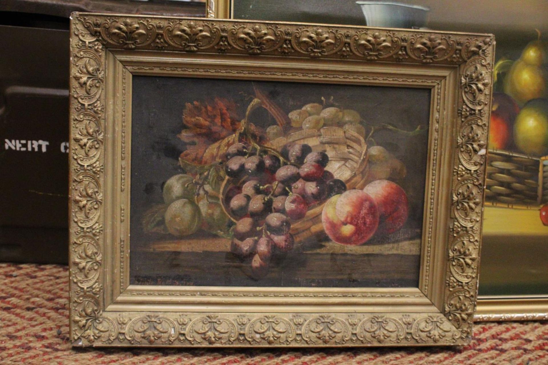 A VINTAGE STILL LIFE OIL ON CANVAS, SIGNED, WITH GILT FRAME, PLUS A STILL LIFE PRINT - Image 2 of 7
