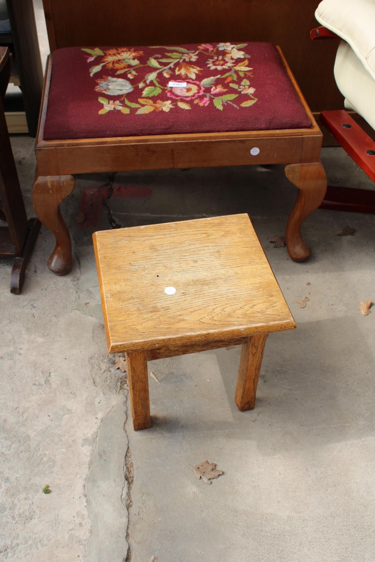 A MID 20TH CENTURY STOOL WITH WOOLWORK SEAT AND SMALL OAK TABLE