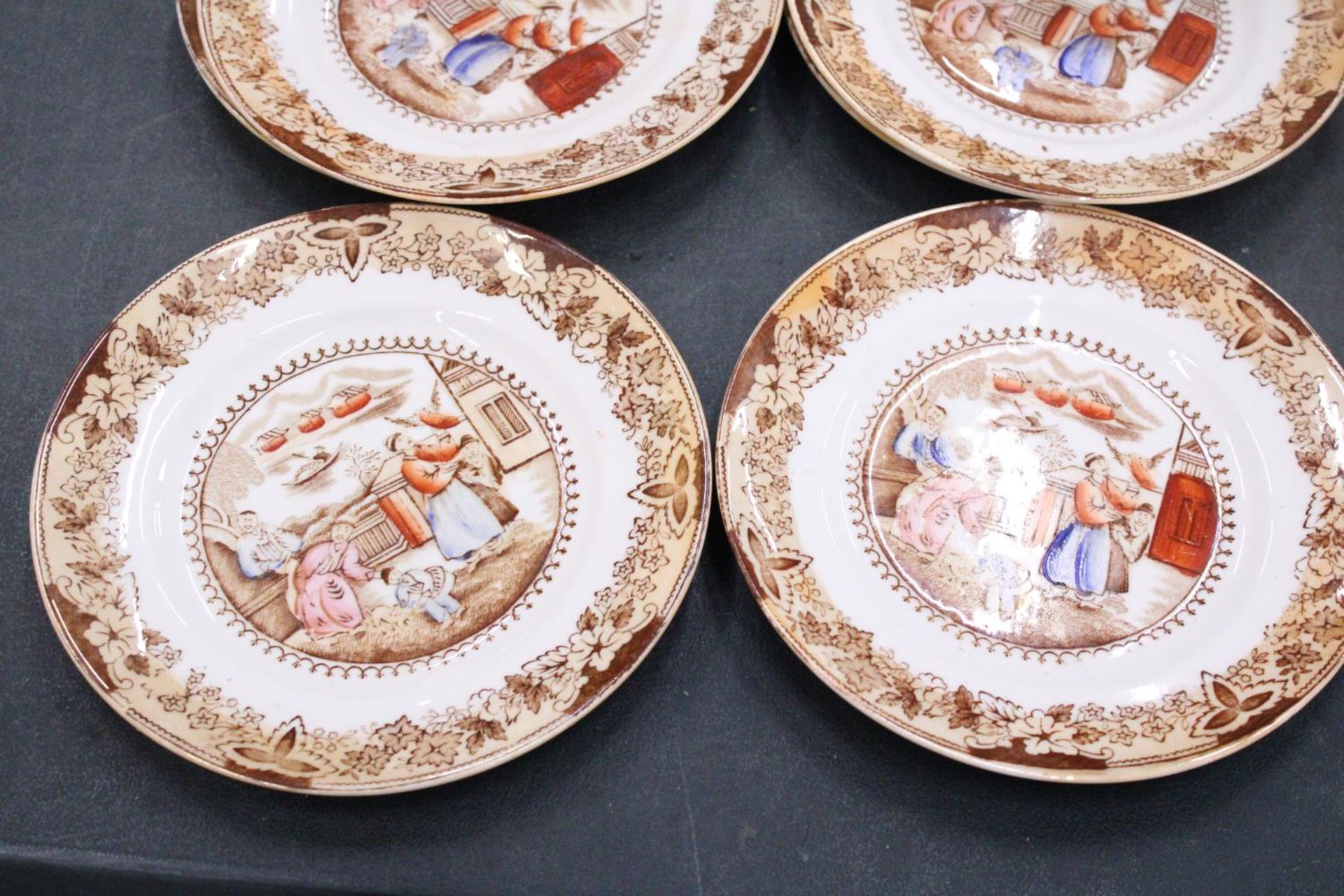 A QUANTITY OF VINTAGE PLATES TO INCLUDE 'INDIANA' PATTERN, ORIENTAL STYLE, ETC - Bild 2 aus 5