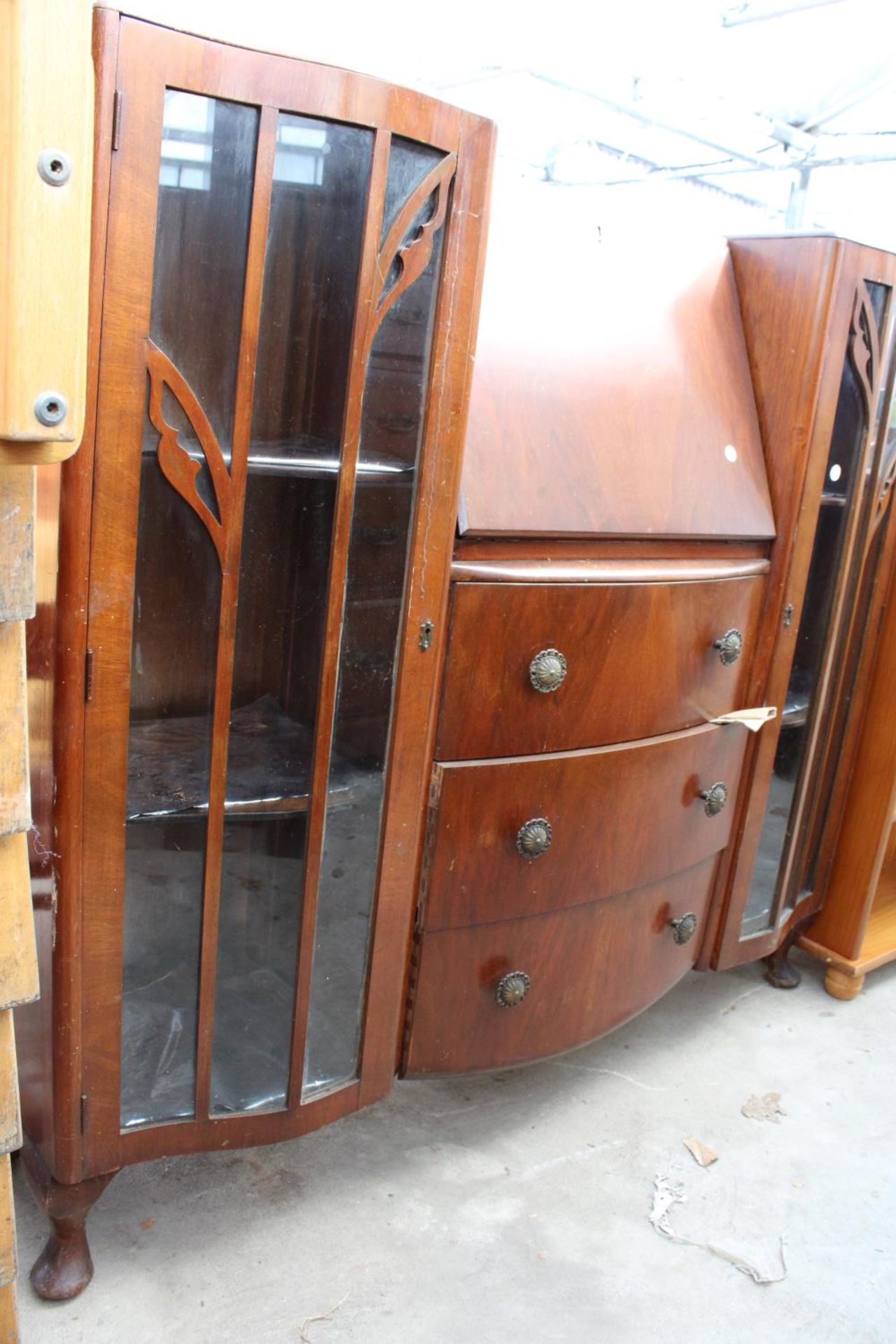 A MID 20TH CENTURY WALNUT SIDE BY SIDE BUREAU, 48" WIDE - Image 2 of 5