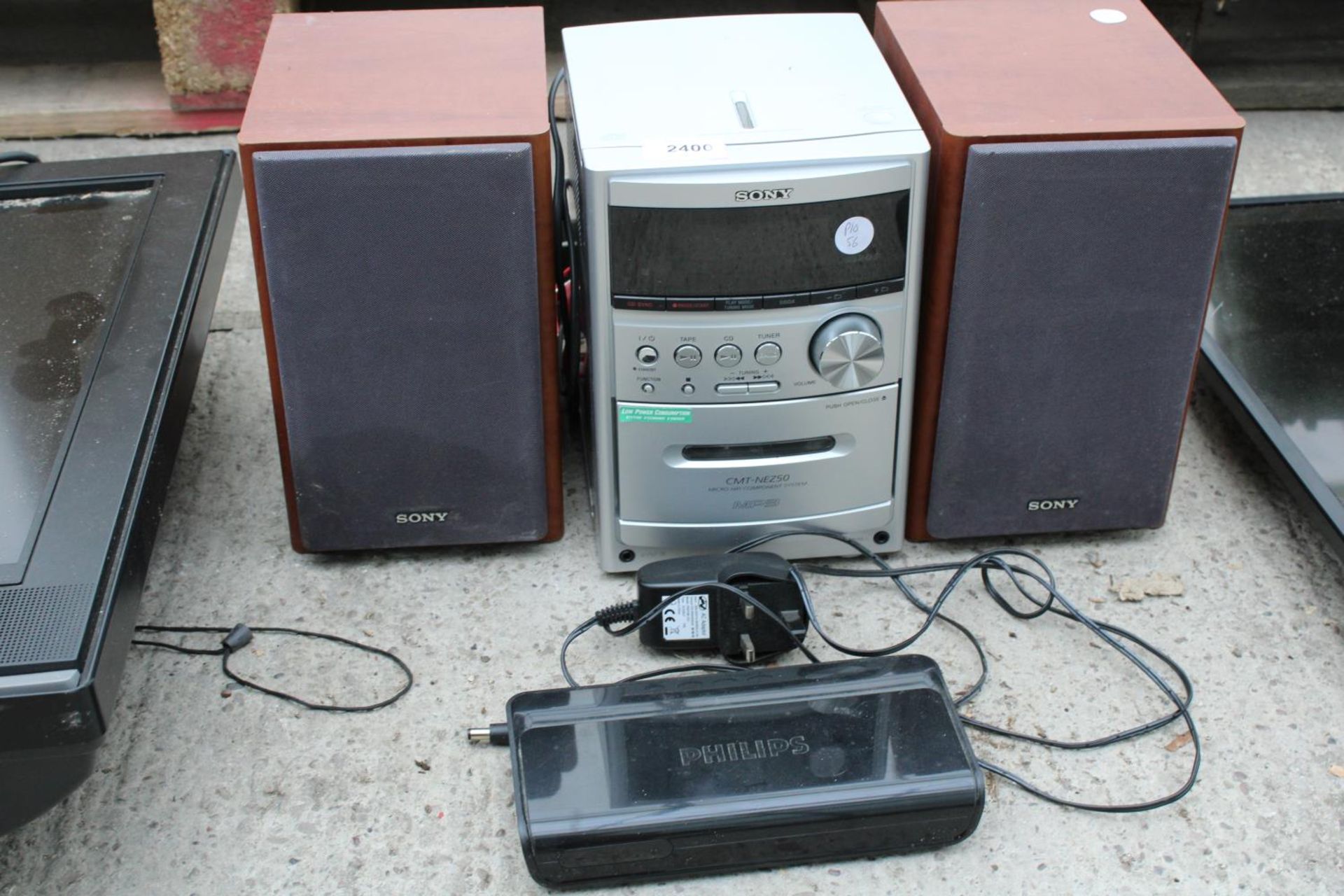 A SONY STEREO SYSTEM WITH TWO SPEAKERS - Image 2 of 2