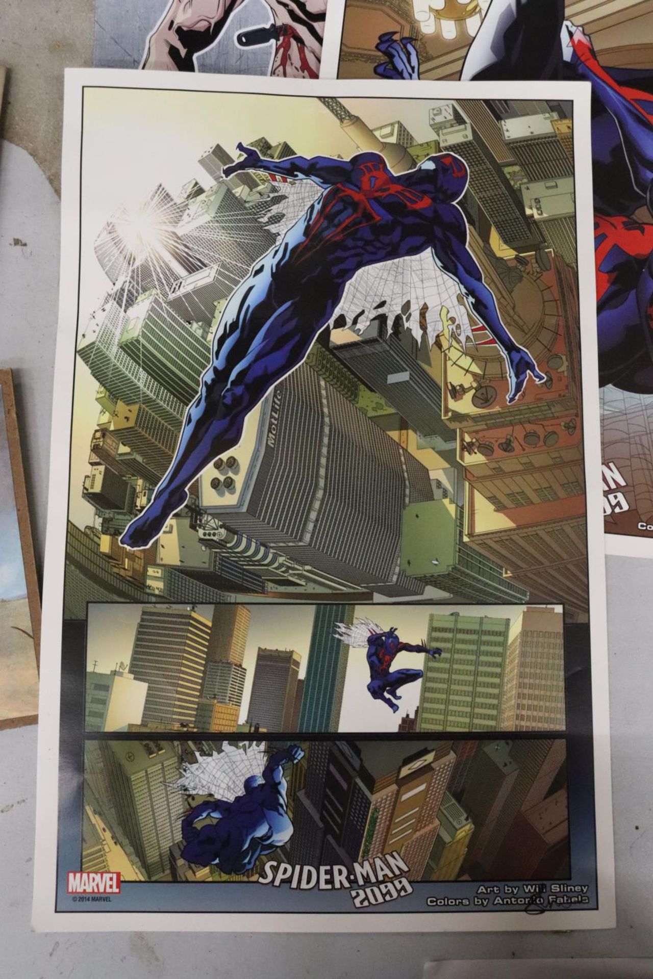 A QUANTITY OF SUPERHERO RELATED POSTERS, MAGAZINES PLUS A MIXED MEDIA PICTURE OF SPIDERMAN WITH - Image 4 of 6