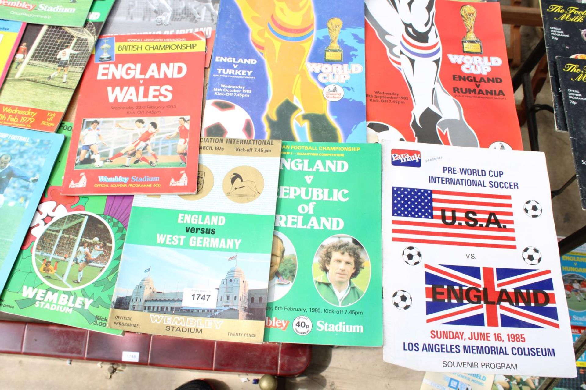 AN ASSORTMENT OF VINTAGE AND RETRO INTERNATIONAL FOOTBALL PROGRAMMES TO INCLUDE A 1984 ENGLAND VS - Image 4 of 6