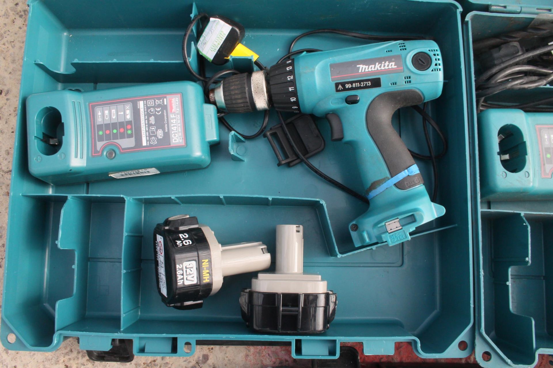 3 MAKITA BATTERY DRILLS + VAT - Bild 4 aus 4