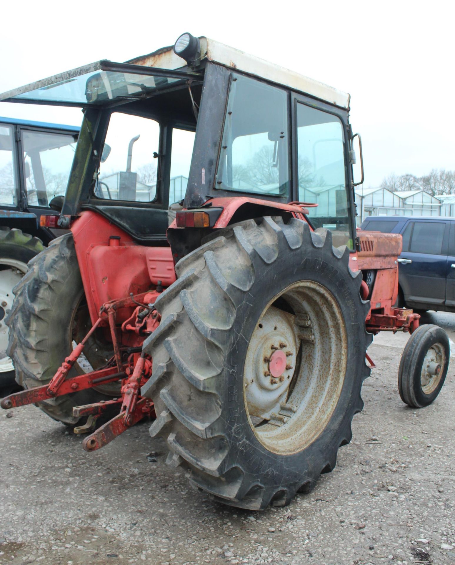 INTERNATIONAL 784 OR 585 TRACTOR ELG765X NO LOG BOOK NO VAT - Image 3 of 6