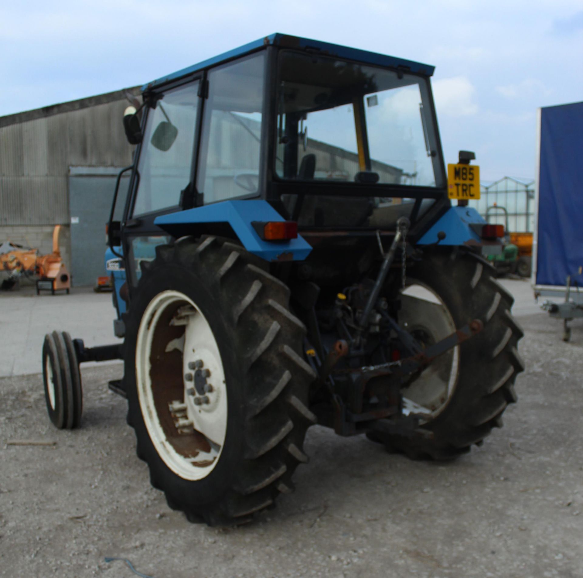 FORD 5030 2 WHEEL DRIVE TRACTOR 9014 HOURS ONE OWNER FROM NEW REG.NO. M85 TRC FIRST REG 01/06/95 - Image 6 of 13