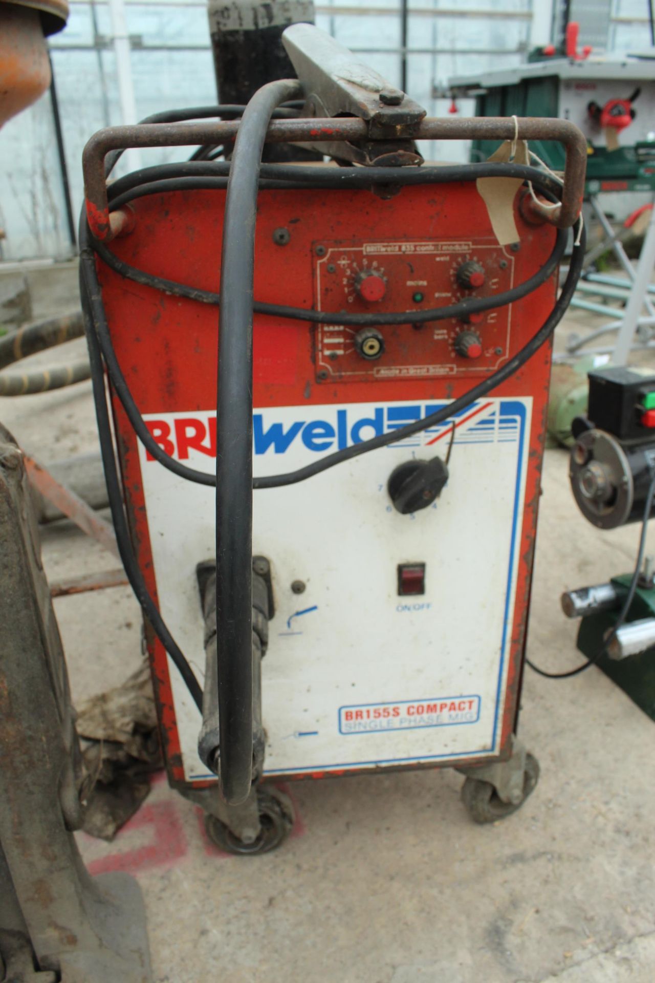 MIG WELDER IN WORKING ORDER + VAT - Image 3 of 3