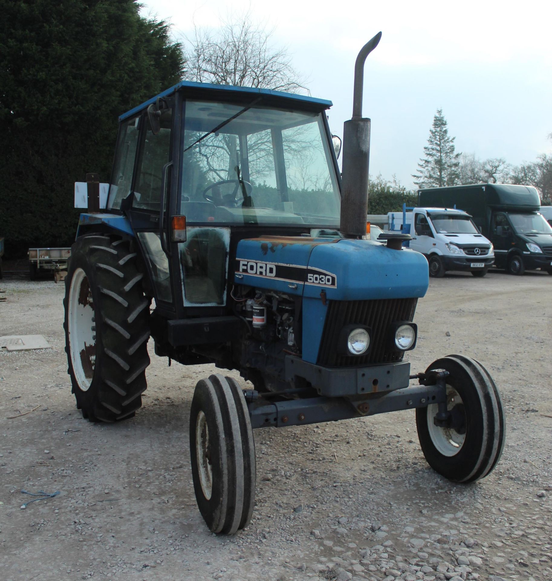 FORD 5030 2 WHEEL DRIVE TRACTOR 9014 HOURS ONE OWNER FROM NEW REG.NO. M85 TRC FIRST REG 01/06/95 - Image 4 of 13