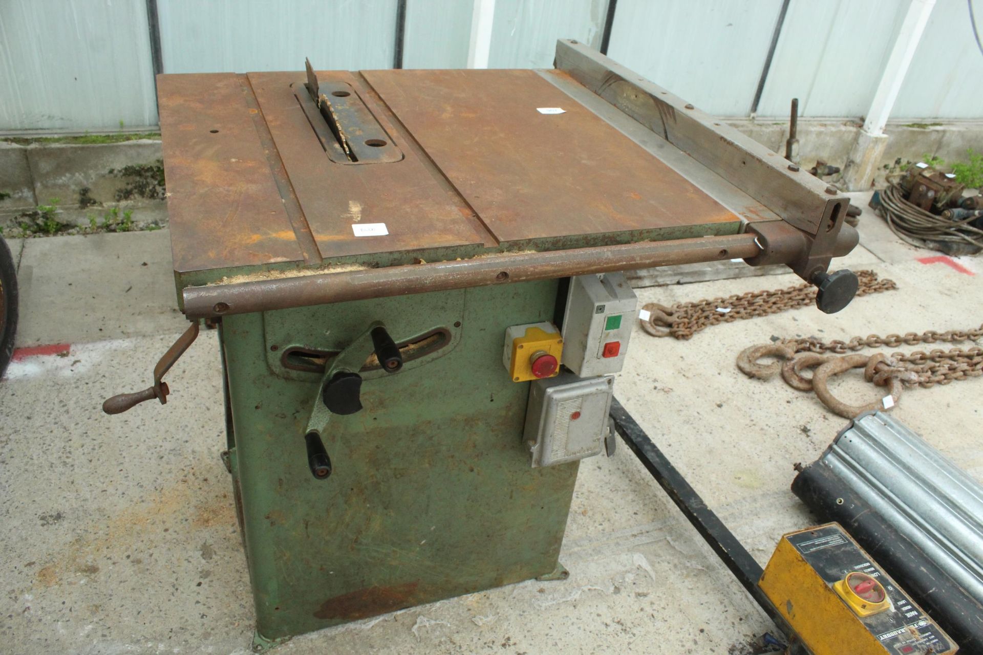 STARTRITE TABLE SAW COMMERCIAL NO VAT