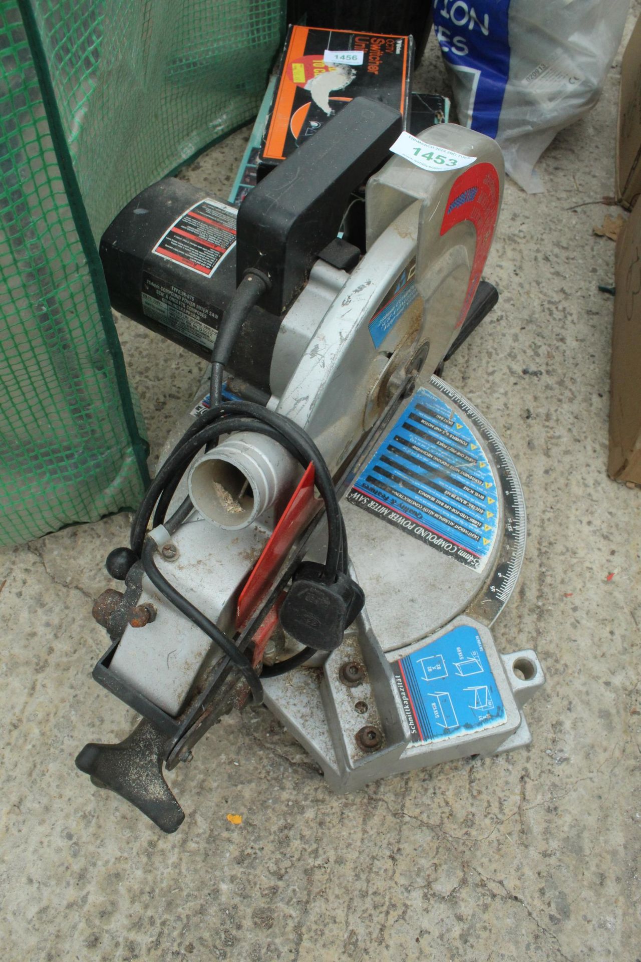 DELTA COMPOUND MITRESAW NO VAT - Bild 2 aus 2