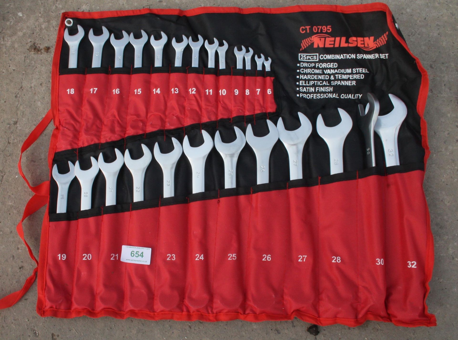 25 PIECE SPANNER SET + VAT