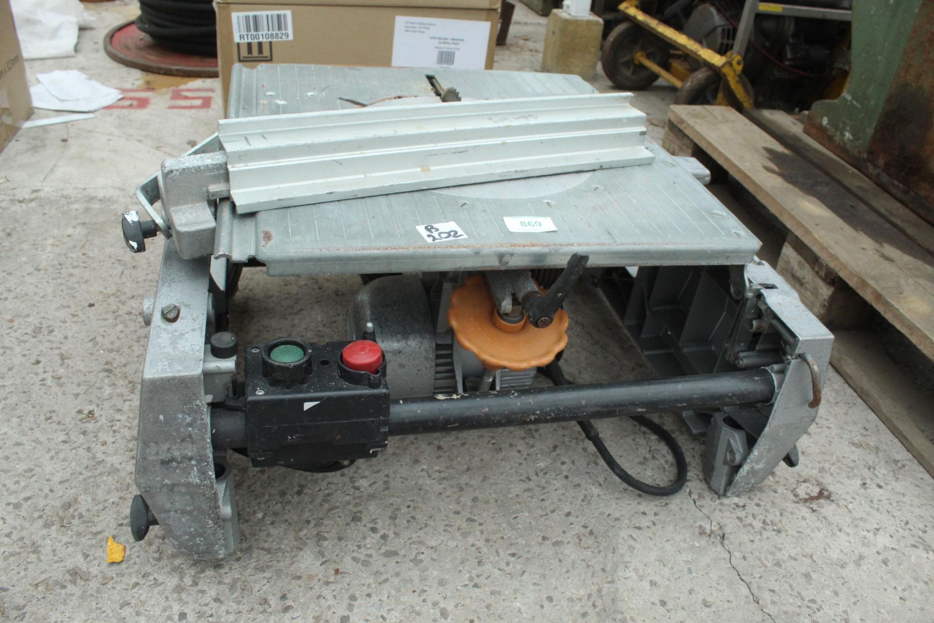 ELU CHOP SAW 110V (GWO) NO VAT - Image 2 of 2