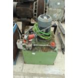 HYDRAULIC RESERVOIR AND MOTOR PUMP IN WORKING ORDER NO VAT