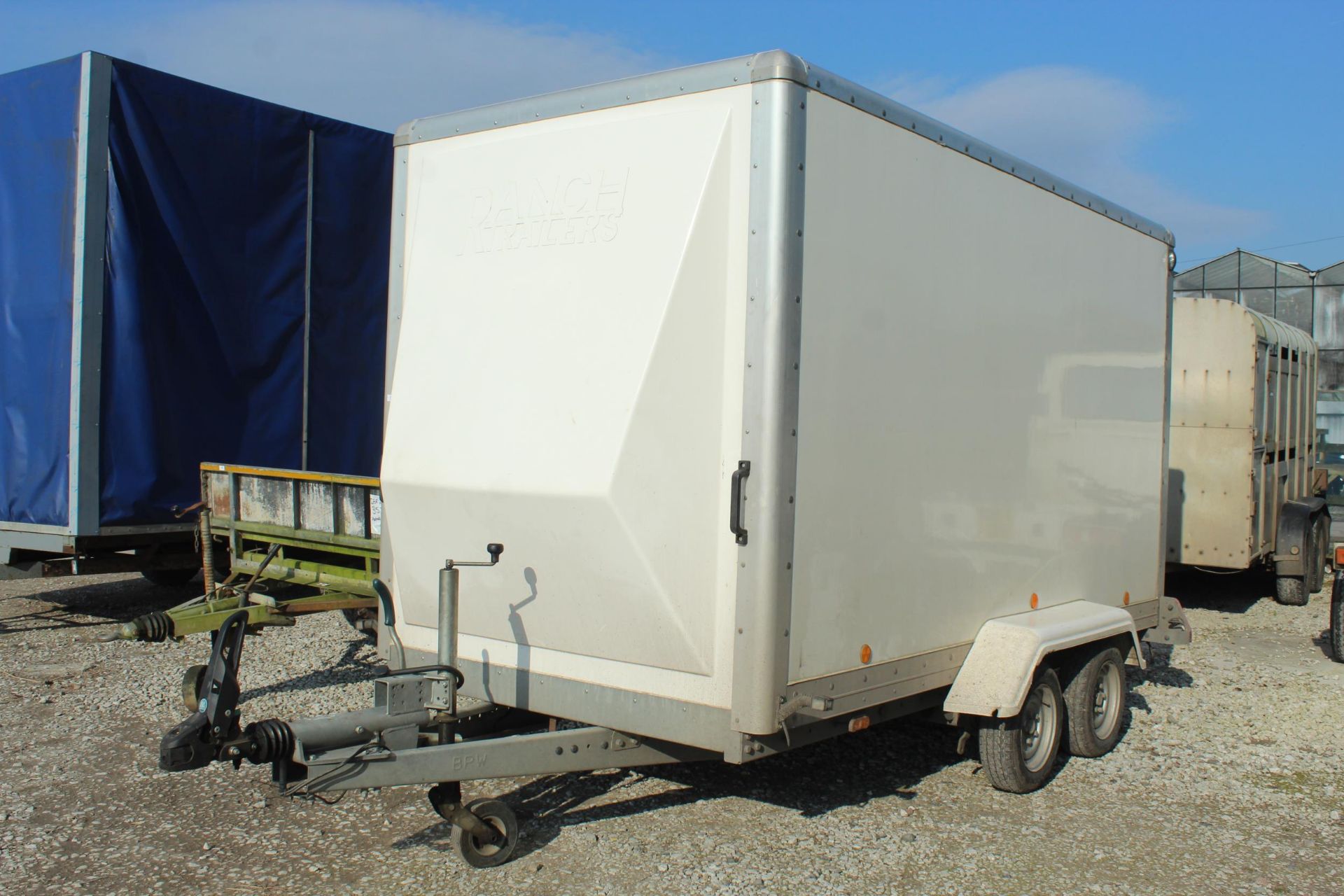 RANCH VAN TRAILER SERIAL NO RTBVWNOV031120201 3500 KG. WITH RAMPS. & TIE BARS ON BPW GERMAN CHASSIS,
