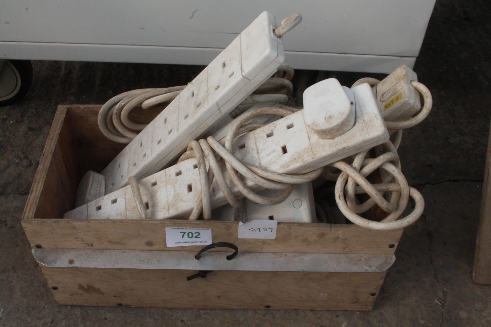 BOX OF EXTENSION LEADS NO VAT