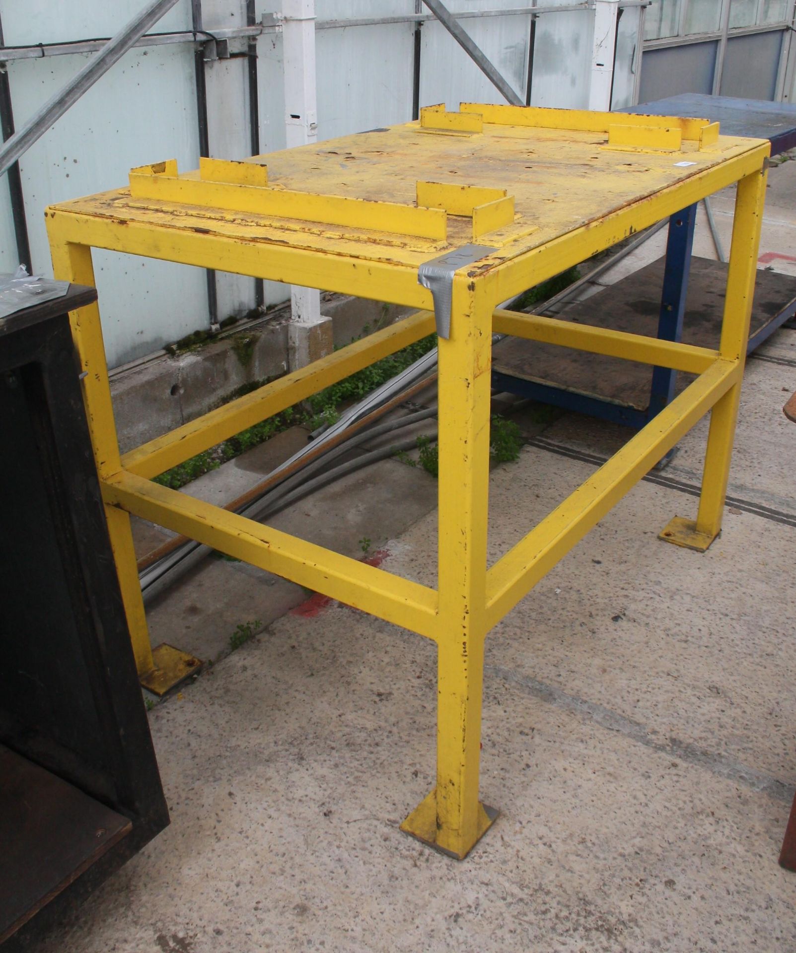 WORK BENCH HEAVY DUTY 48" X 32" X 38" HIGH + VAT