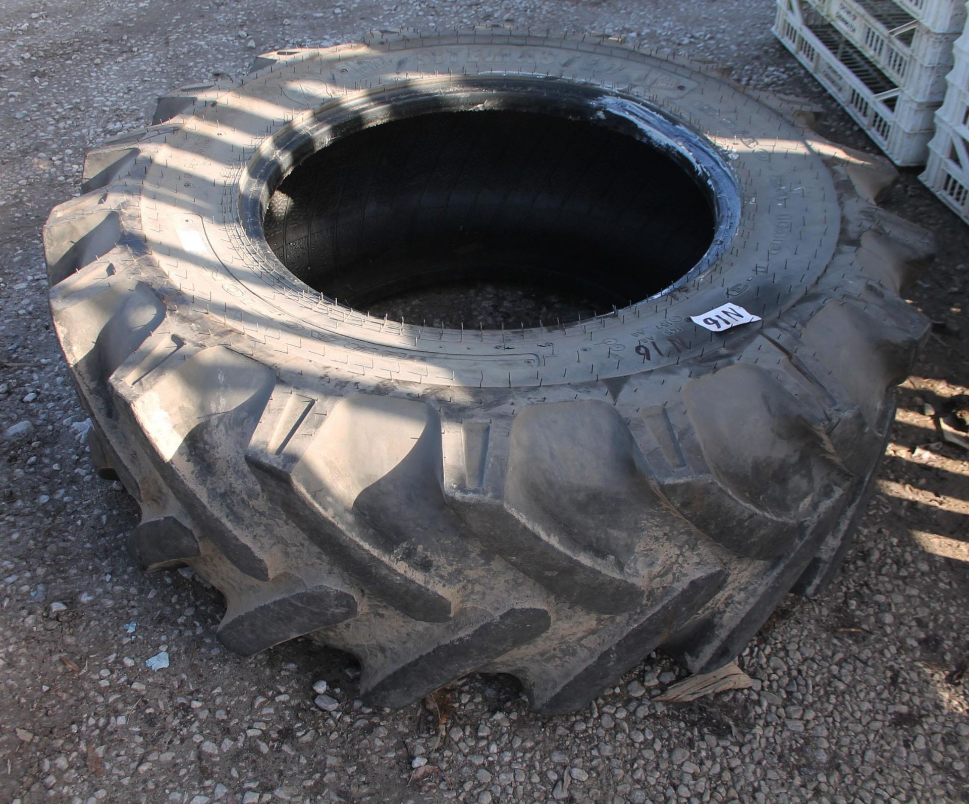 JCB TYRE 15.5/80-24 NO VAT