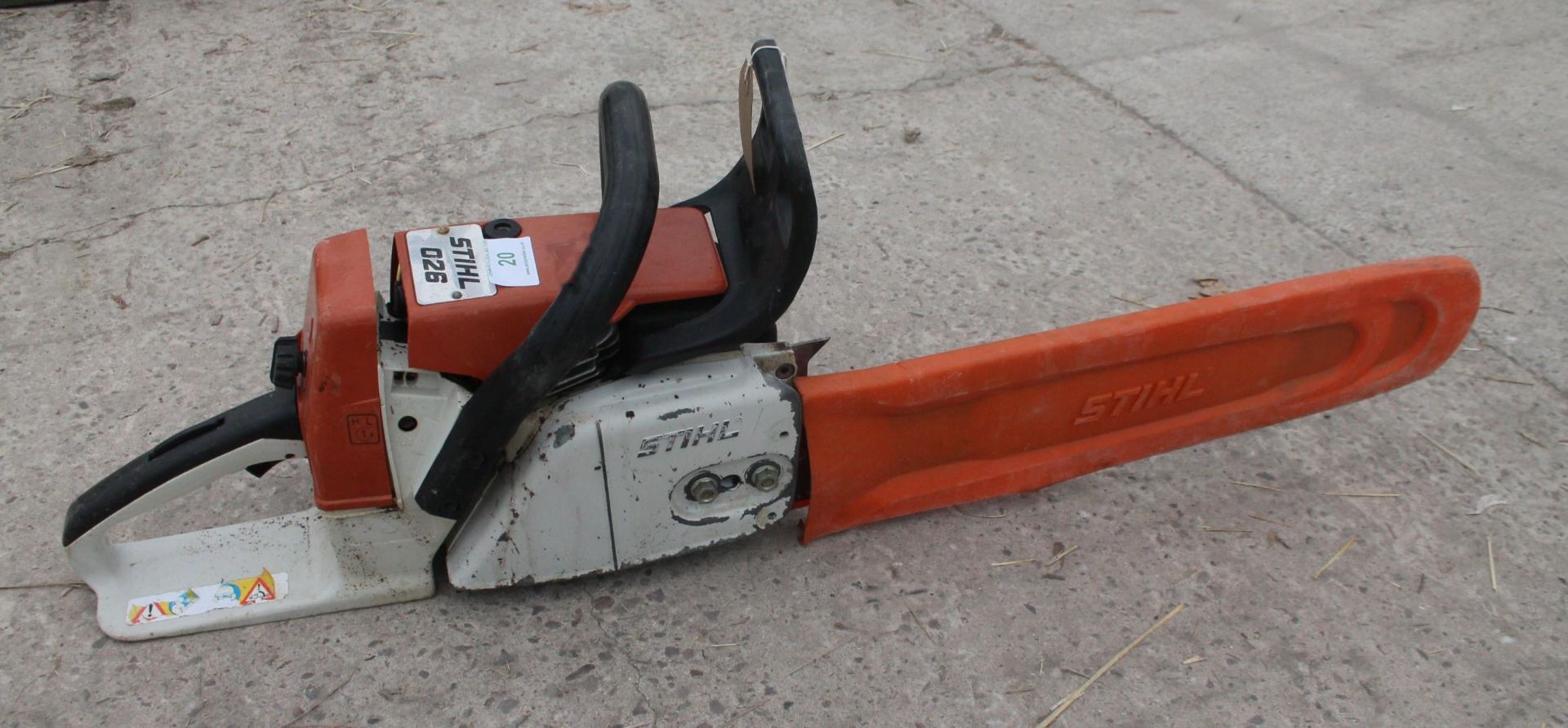 STIHL O26 CHAINSAW IN GOOD WORKING ORDER NO VAT - Image 2 of 2
