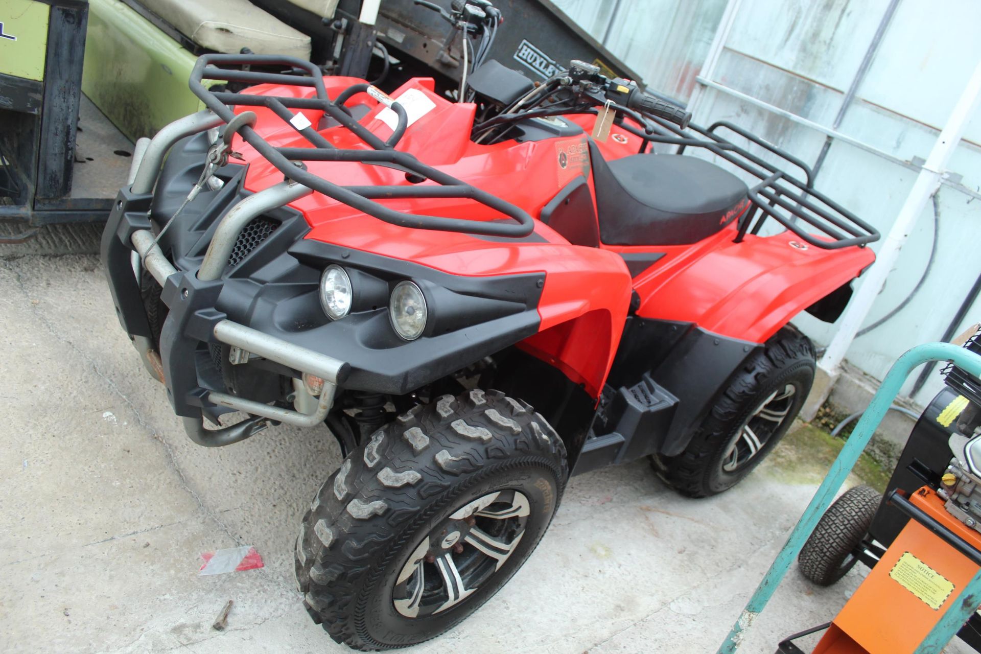 2019 APACHE 420 QUAD 400 HOURS, WINCH, NEW MAXXIS TYRES, 4 WHEEL DRIVE, ELECTRIC START, ROAD KIT.