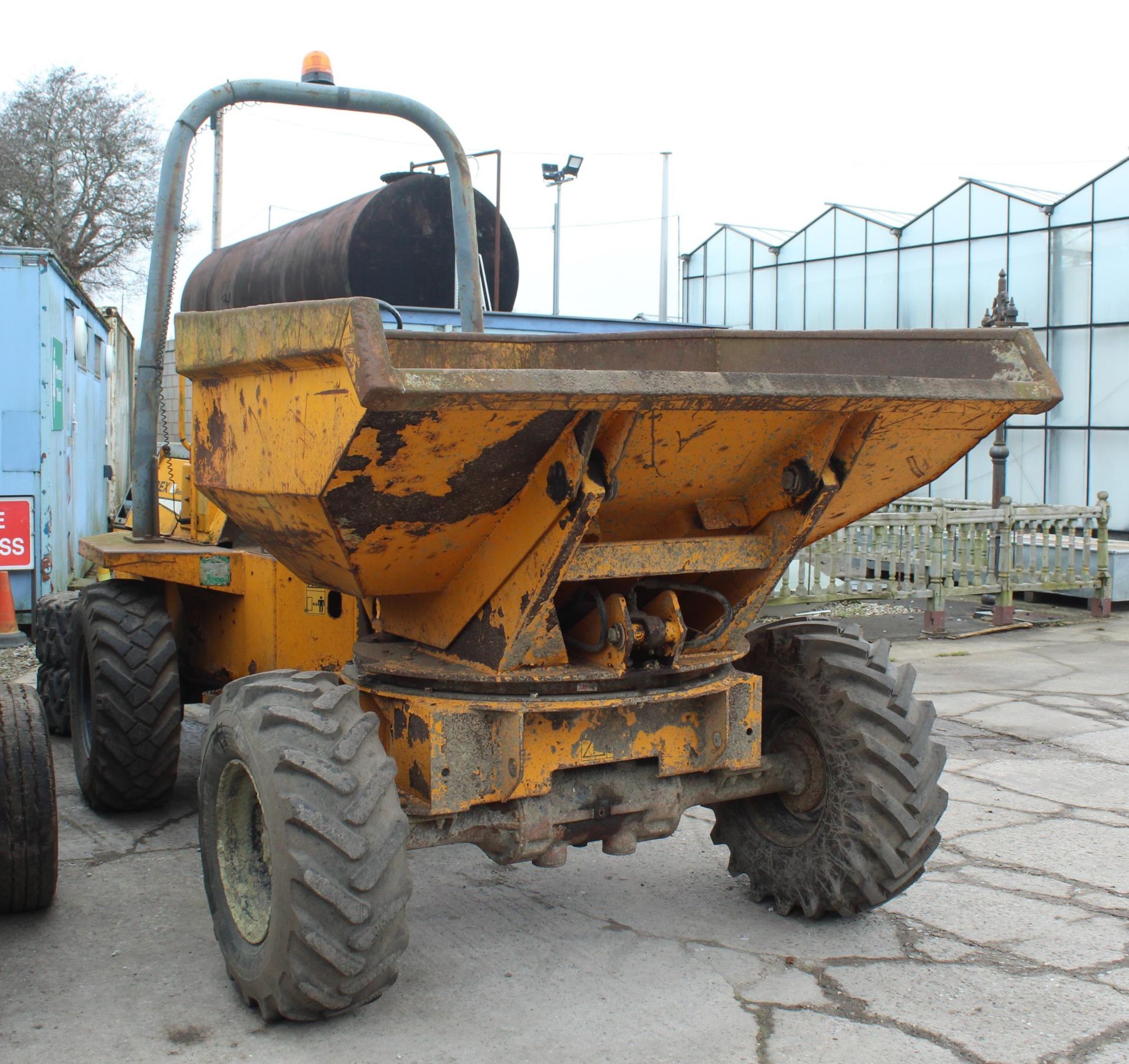 BENFORD TEREX 3 TONNE SWIVEL DUMPER STARTS RUNS WELL EVERYTHING OPERATES CORRECTLY RECENT NEW CLUTCH