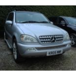 MERCEDES ML350 AUTOMATIC KR05NWK FIRST REG 2005 FULL LEATHER HEATED SEATS TVS IN THE BACK FULLY