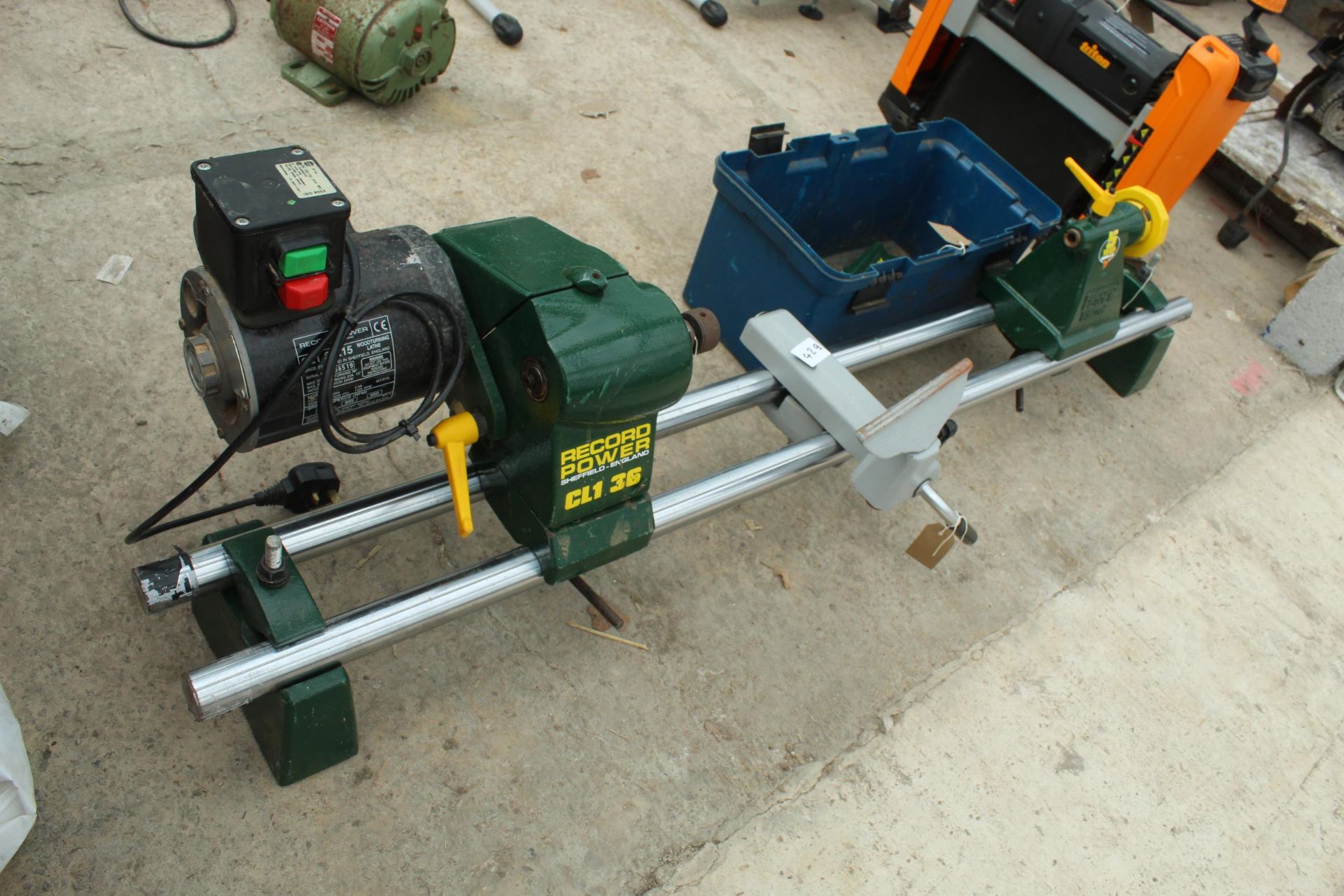 RECORD POWER CL1 36" WITH TOOL POST, STOCK ETC (4 ITEMS) IN WORKING ORDER NO VAT - Image 2 of 3
